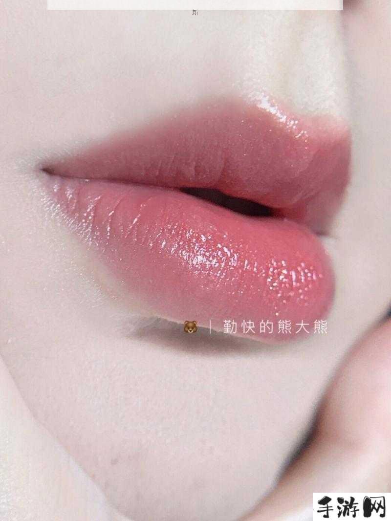 YSL RE14水蜜桃色唇膏，能否成为你的迷人唇色之选？